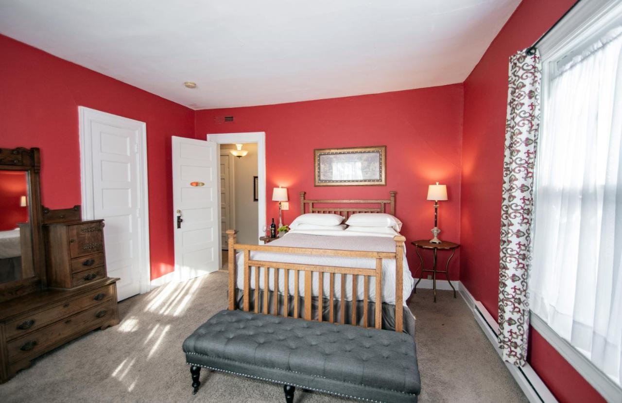 Looking Glass Inn Indianapolis Extérieur photo