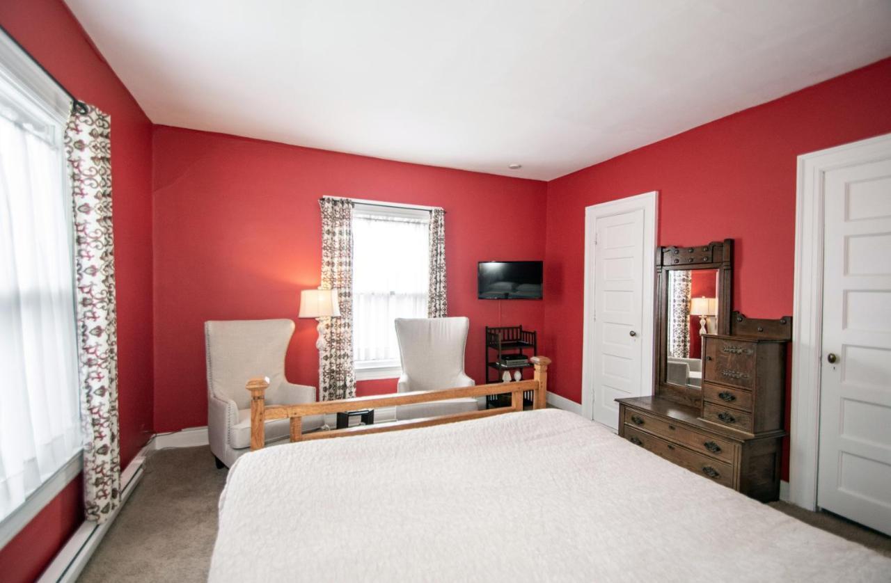 Looking Glass Inn Indianapolis Extérieur photo